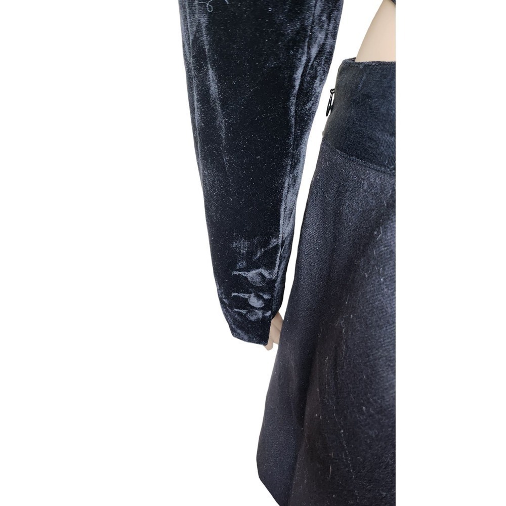 NWT Lulus Festive magic women's black velvet cropped Jacket XS - Picture 4 of 7